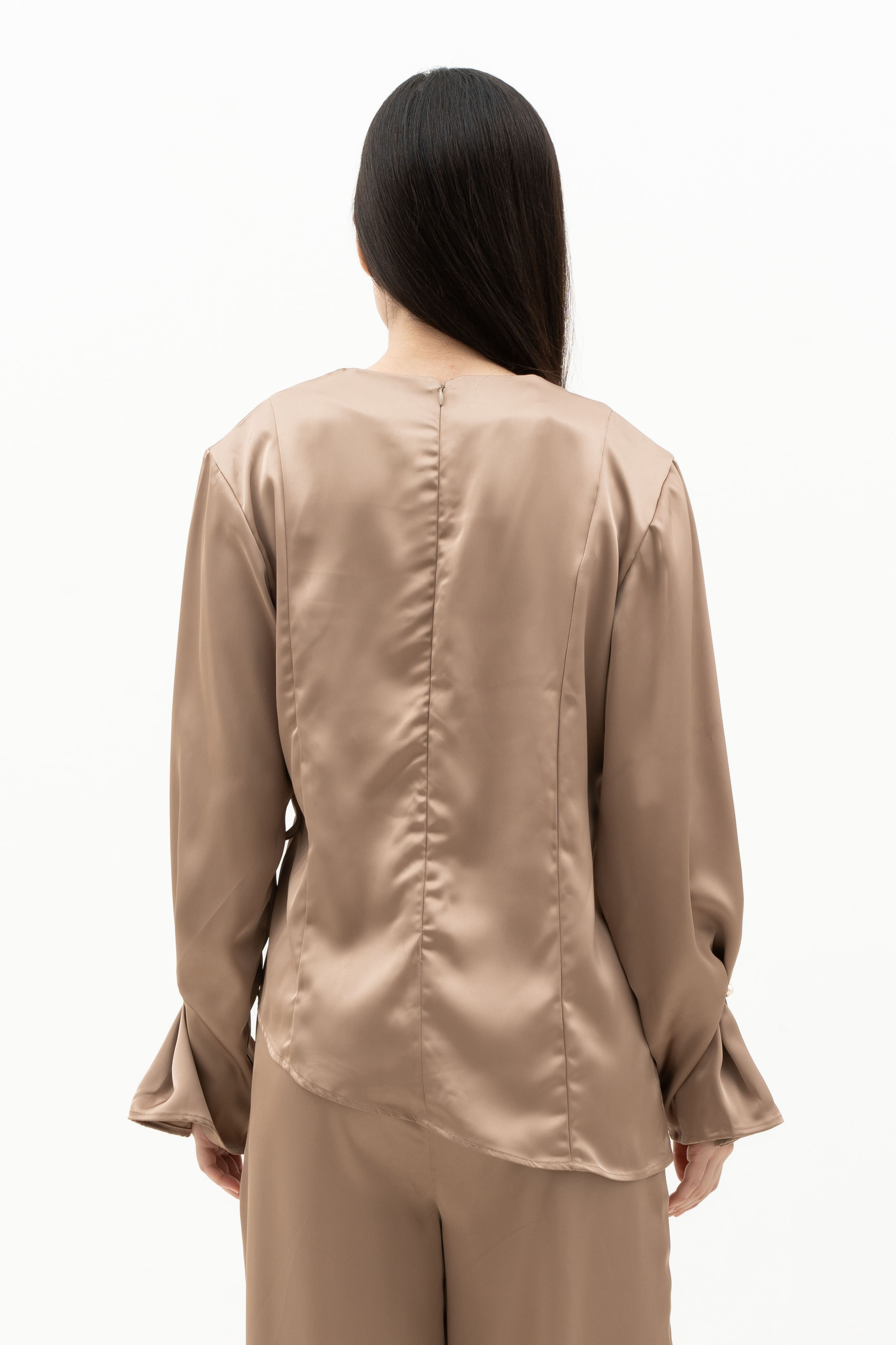 LEONOR SET - Silk Long Sleeve Top & High-Waist Pants