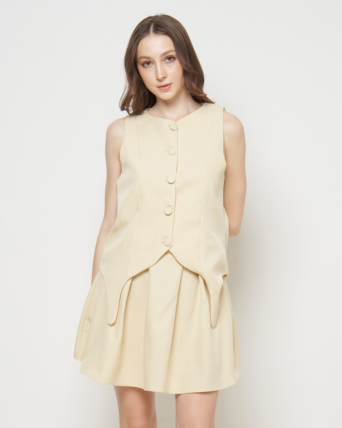 ZETTA SET - ASYMMETRIC HEM TOP & MINI SKIRT