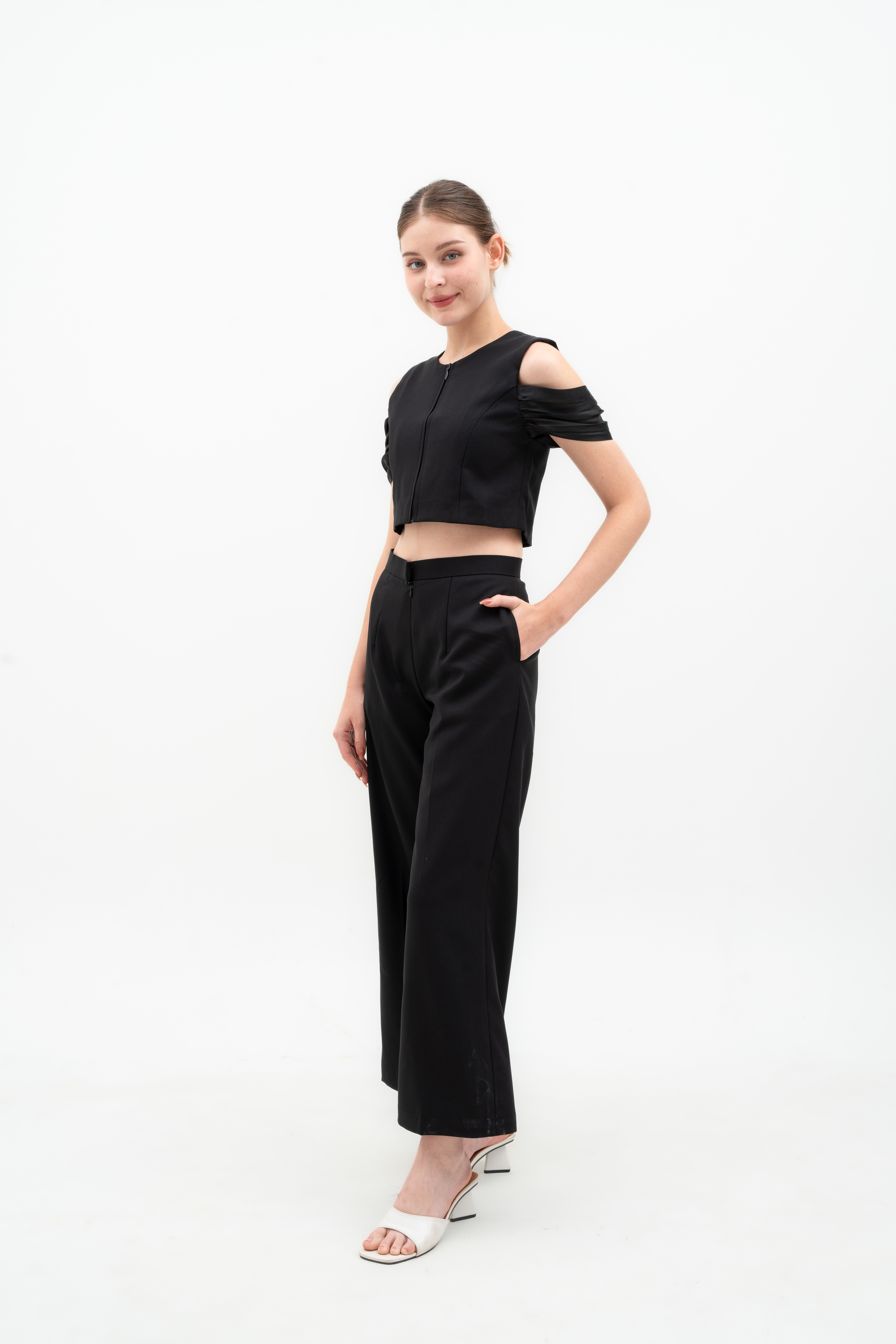 OXA SET -  ORGANZA OFF-SHOULDER TOP & TAILORED PANT