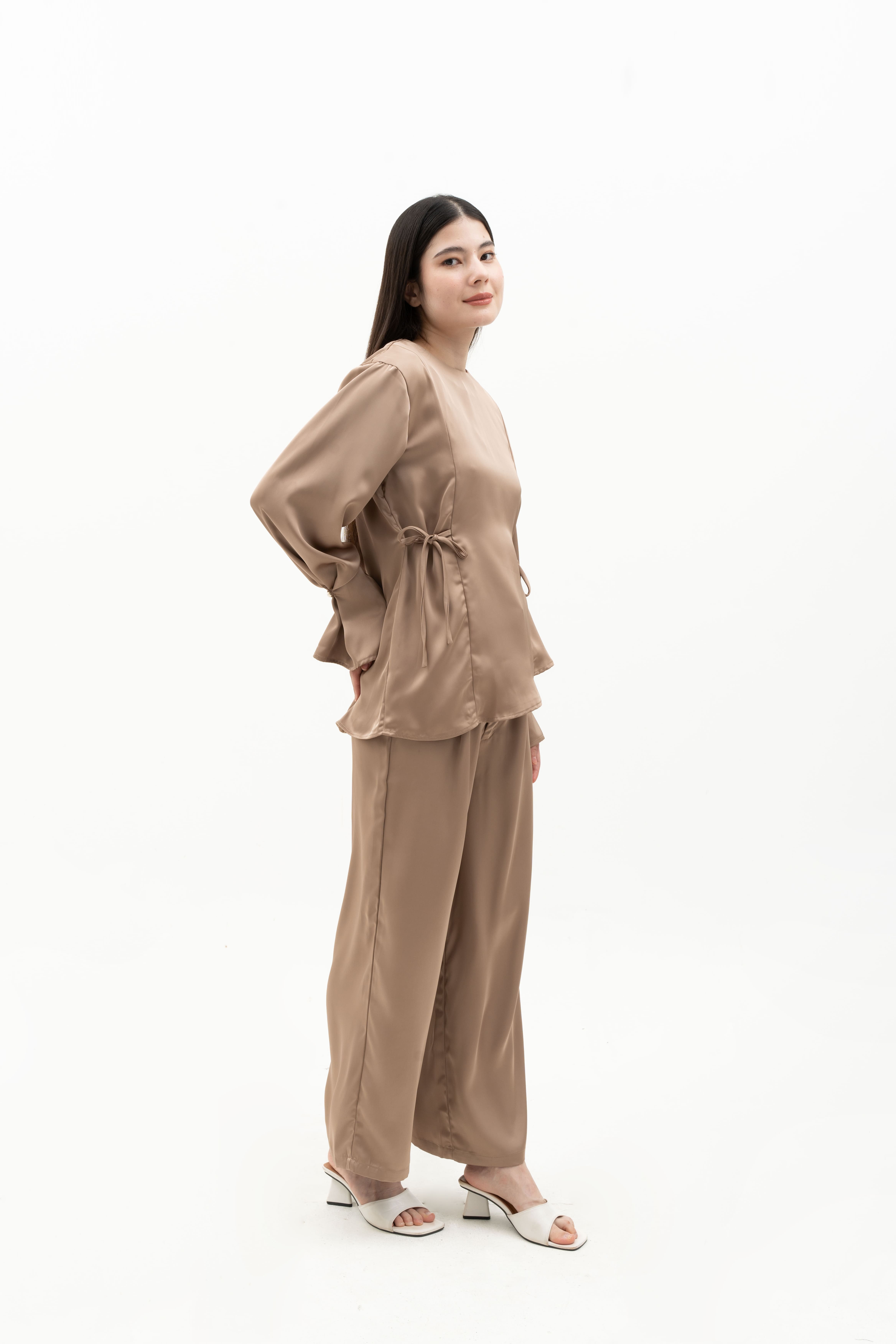LEONOR SET - Silk Long Sleeve Top & High-Waist Pants