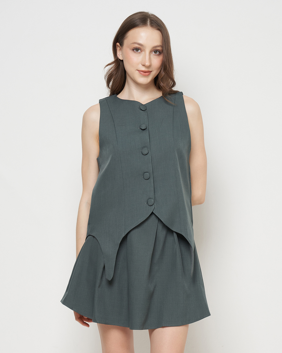 ZETTA SET - ASYMMETRIC HEM TOP & MINI SKIRT