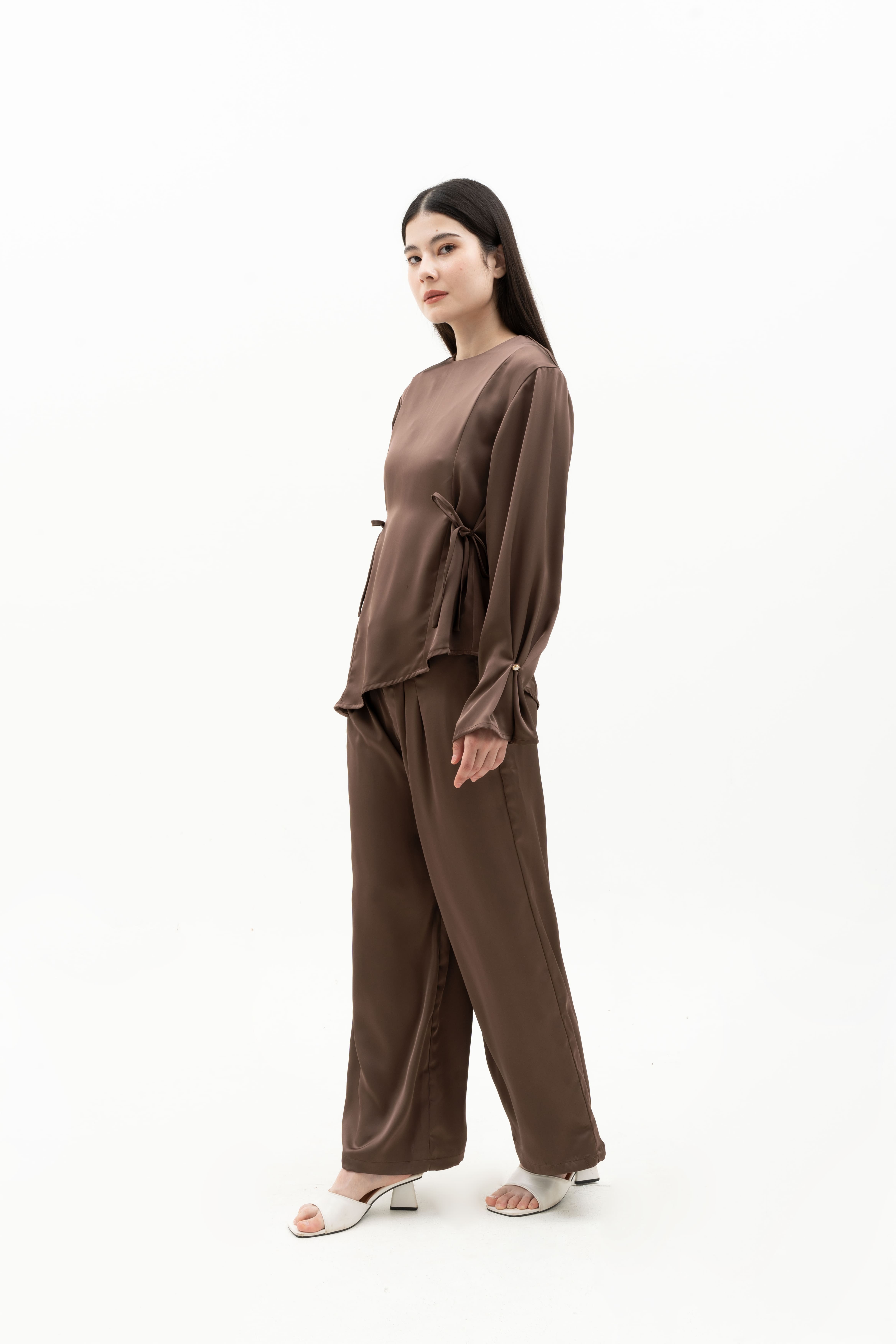 LEONOR SET - Silk Long Sleeve Top & High-Waist Pants