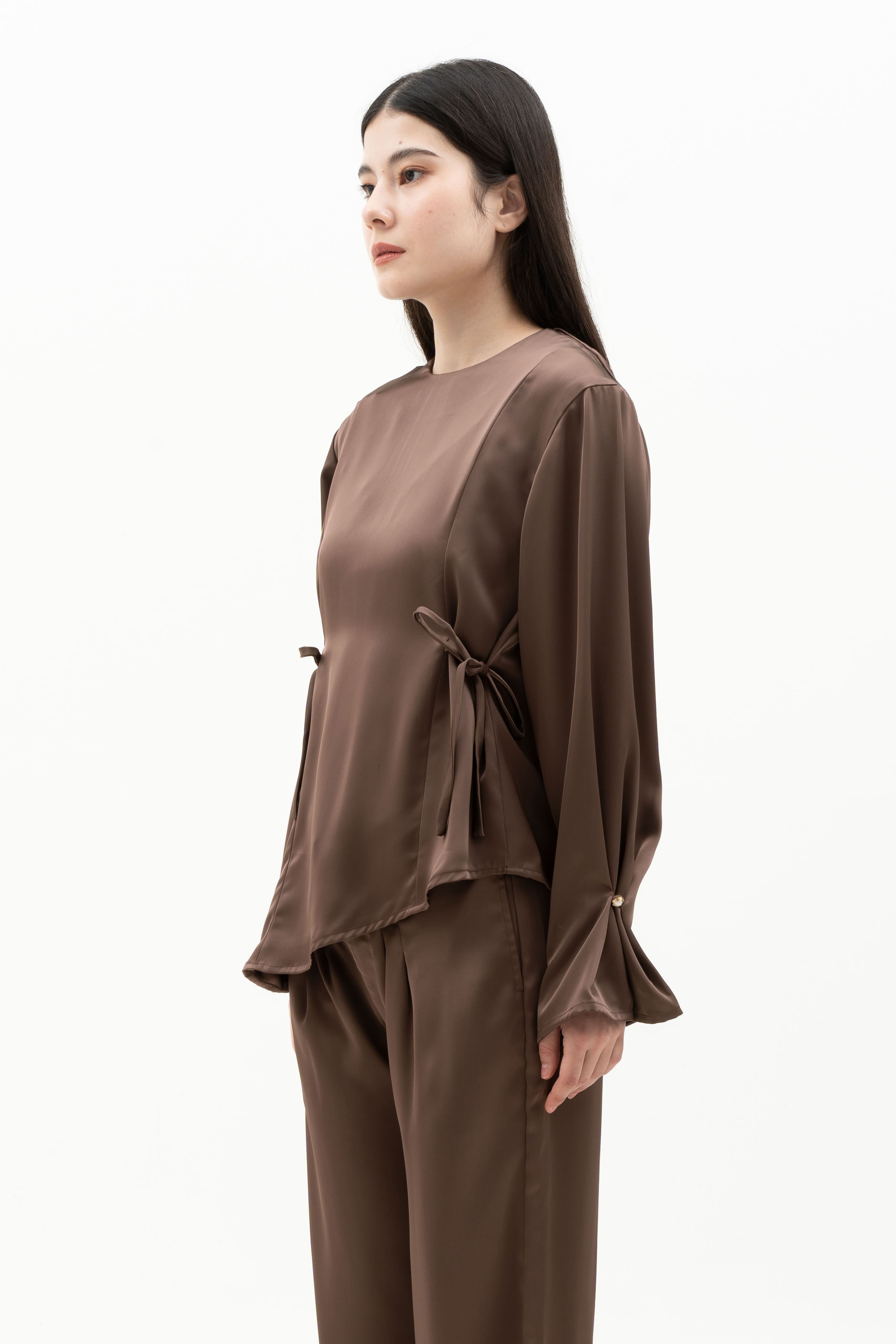 LEONOR SET - Silk Long Sleeve Top & High-Waist Pants