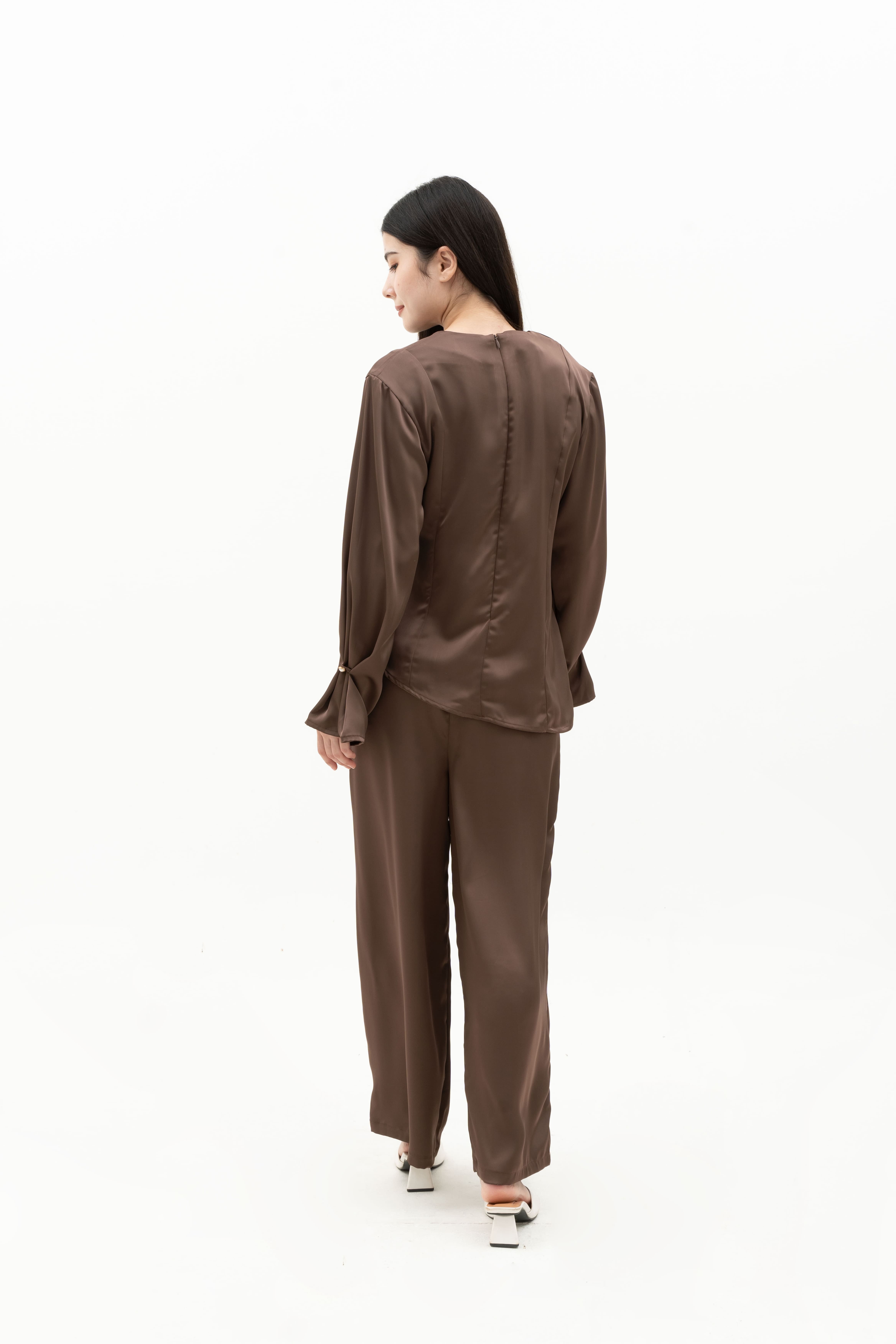 LEONOR SET - Silk Long Sleeve Top & High-Waist Pants