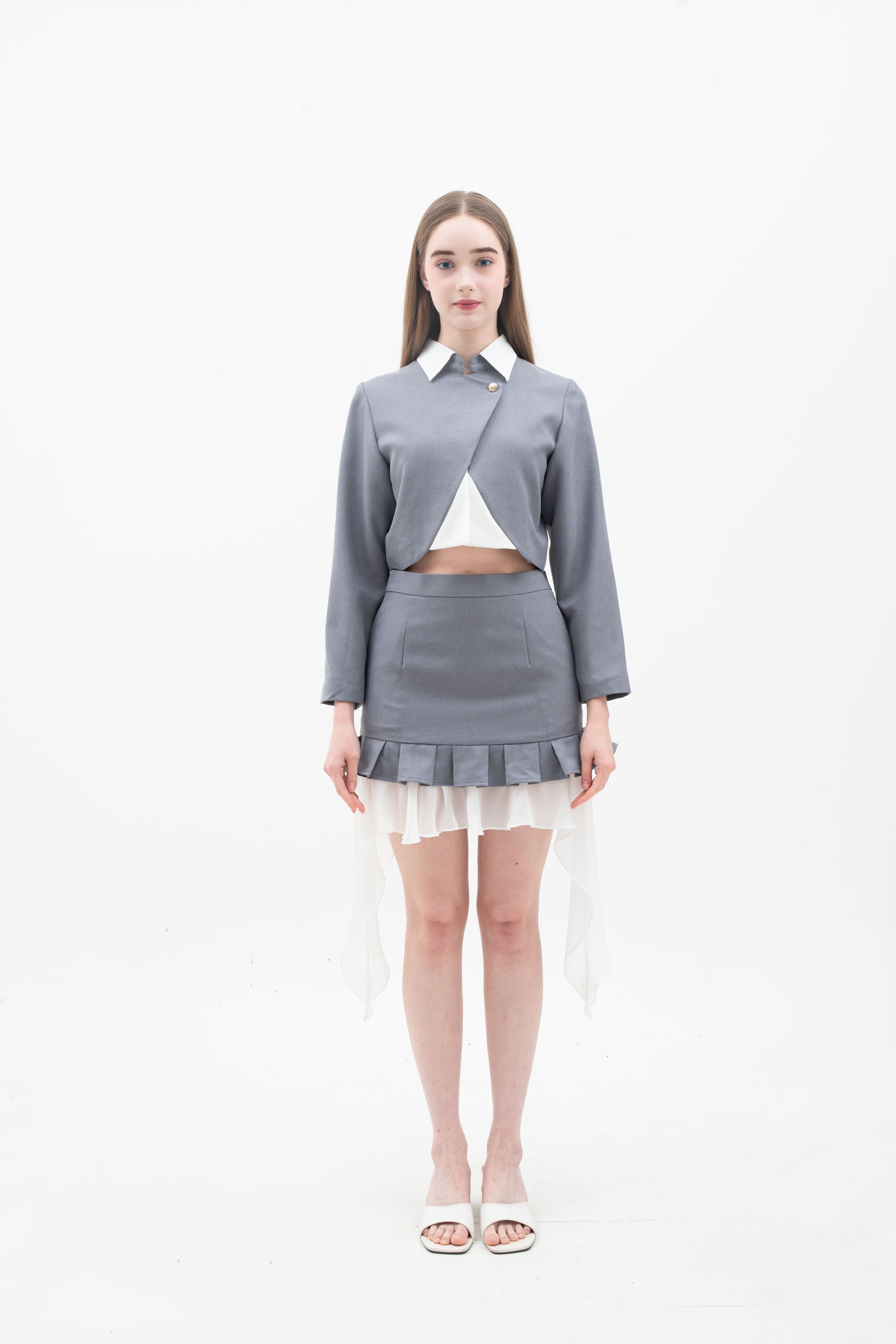 VICTORIA BLAZER - Cropped Blazer